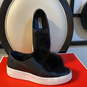 Steve Madden sneakers used